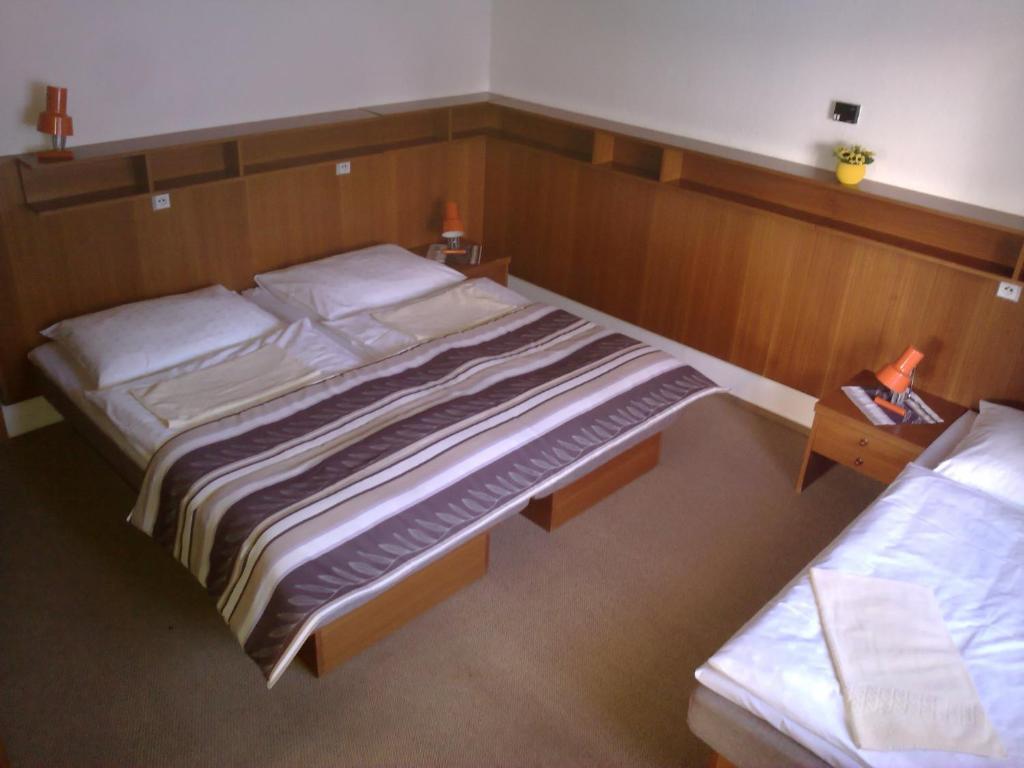 Hotel Bouda Jana Pec pod Snezkou Luaran gambar